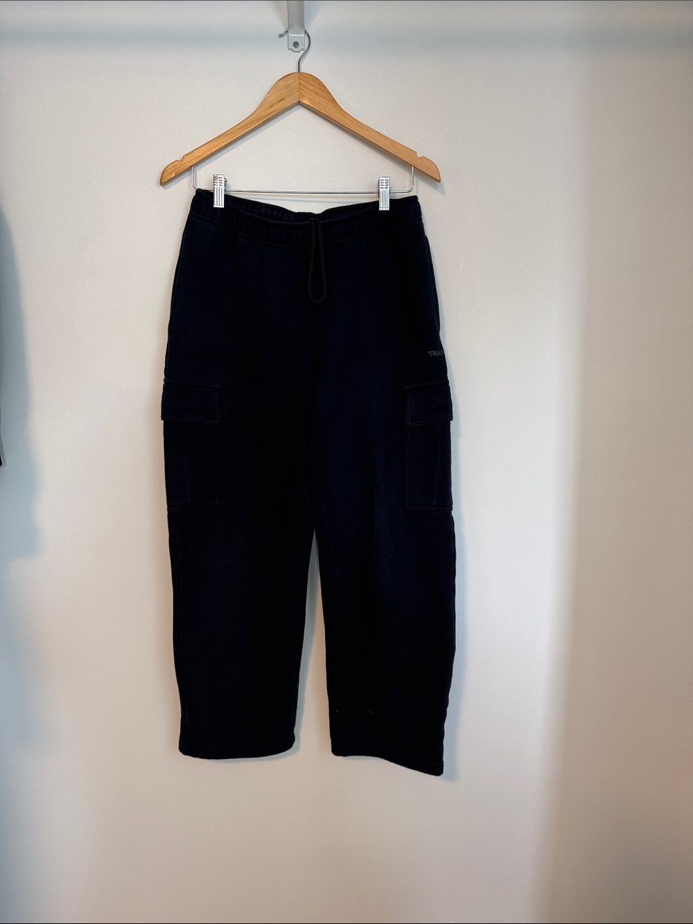 Aritzia Mega Fit cargo sweats
